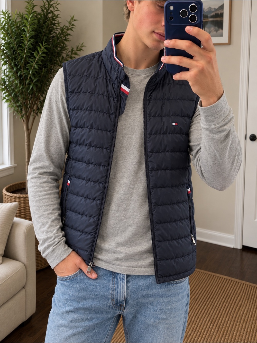 Tommy Hilfiger Men’s Quilted Puffer Vest XS Navy Flag Logo Full Zip